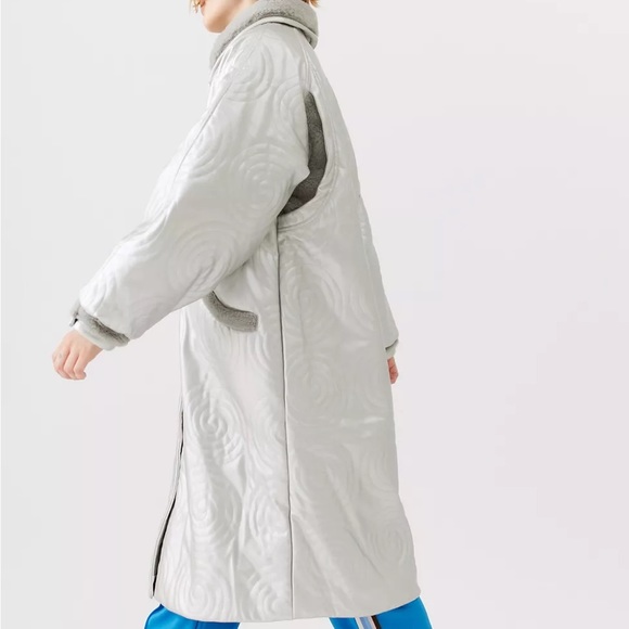 The 60 Cosmo Faux Fur Coat - Picture 4 of 8